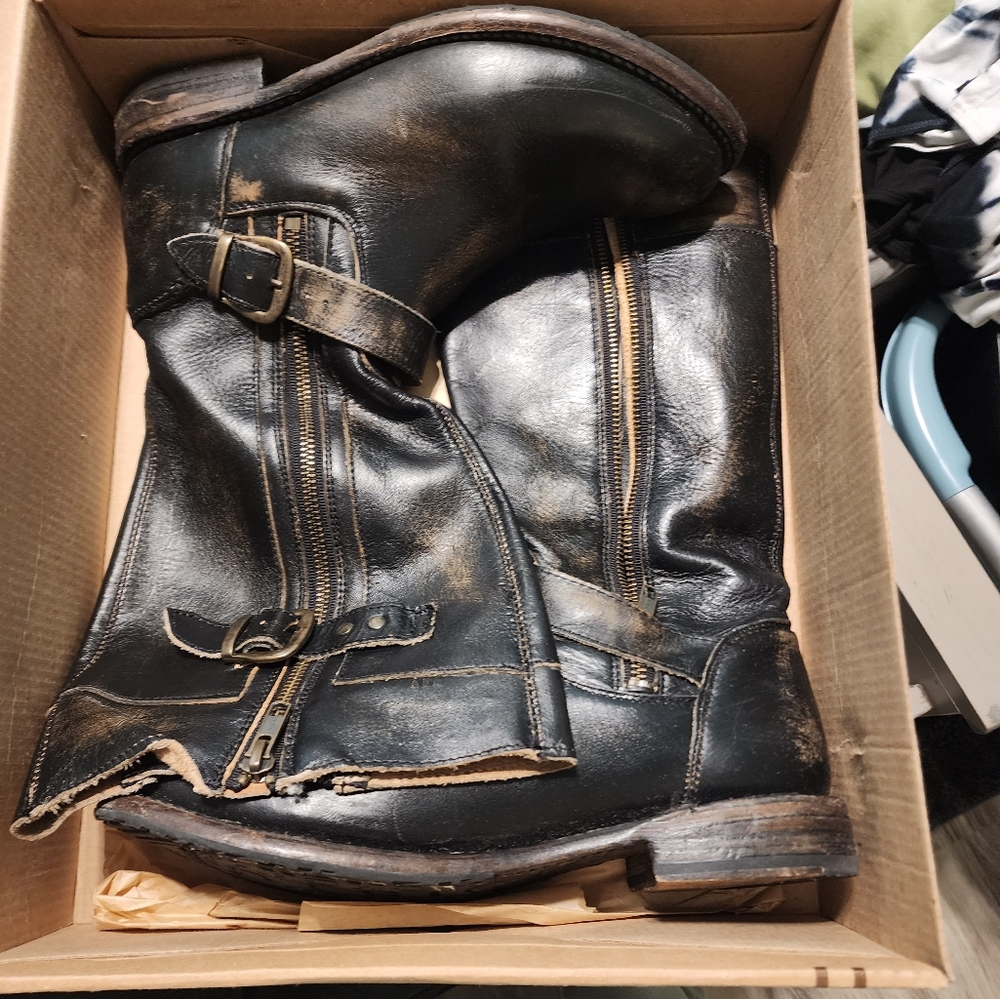 Bed Stu Distressed Black Gogo Boots
